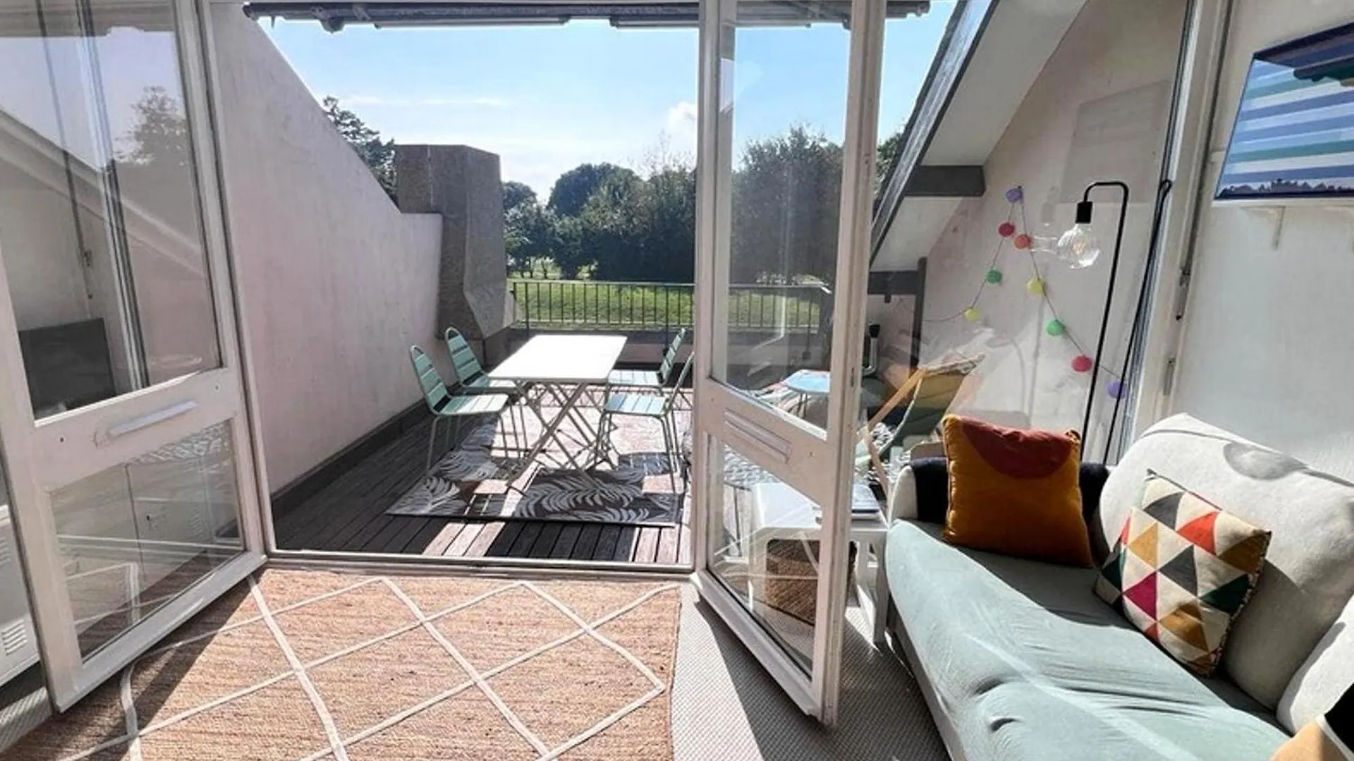 Bel Appartement A Arzon Avec Terrasse Et Parking Pres De La Plage - Fr-1-639-141 Apartman